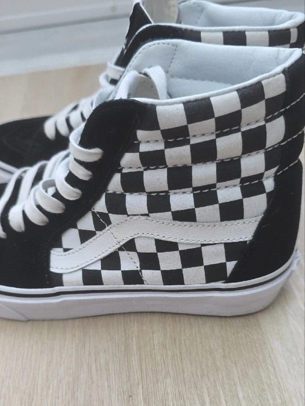 Vans Sk8-Hi Black & White Checkerboard High Top Sneakers Women Size 7.5/ Men 6.0